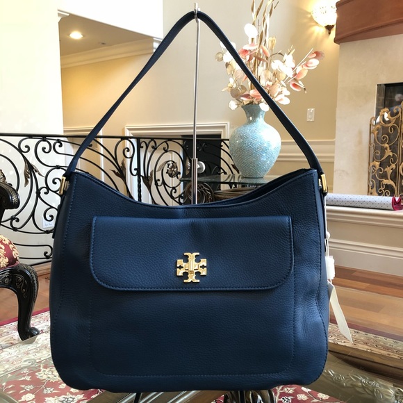 Tory Burch Handbags - Authentic Tory Burch  Mercer Slouchy hobo handbag